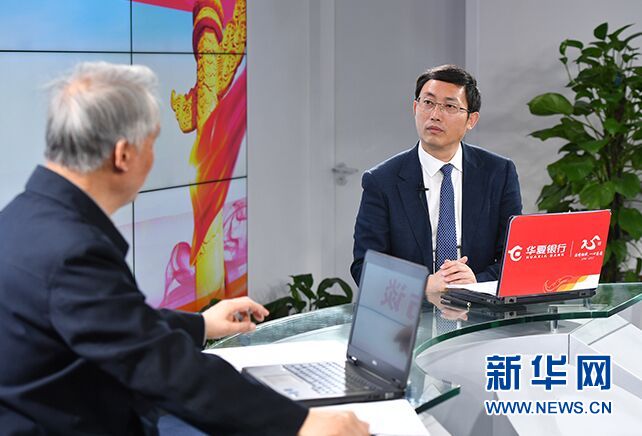李忠杰：党章强调从严治党永远在路上 对党建提出进一步要求