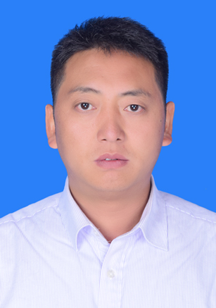 娄旭峰